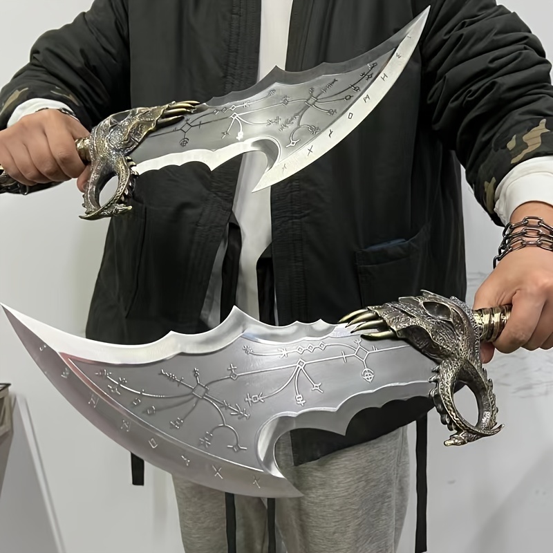 Chaos blade sold by 100 Spartans