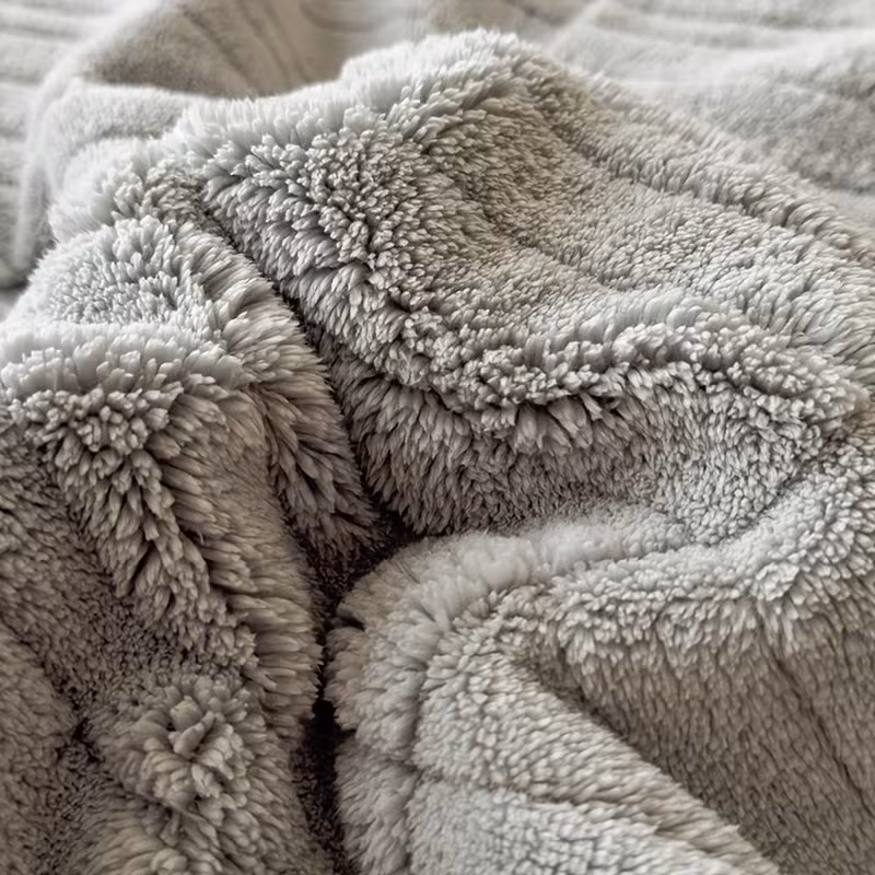 1pc luxury fleece thick double layer blanket plush winter bedspread machine washable cozy throw for bed sofa outdoor decor in brown navy burgundy dark green light green pink Product details 11