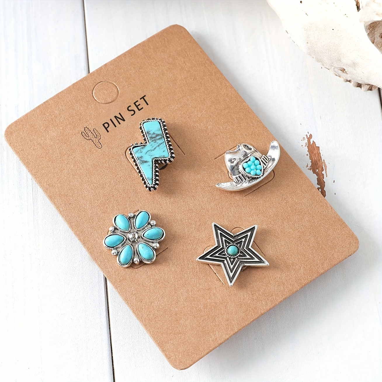 

Vintage Boho Brooch Pin Set Of 4 - Western Turquoise Style, Silver Plated Alloy, Resin Inlay, Fashionable Accessories For Hats & Daily Wear - Cowboy Hat, Lightning Bolt, Star, Floral Design Pins