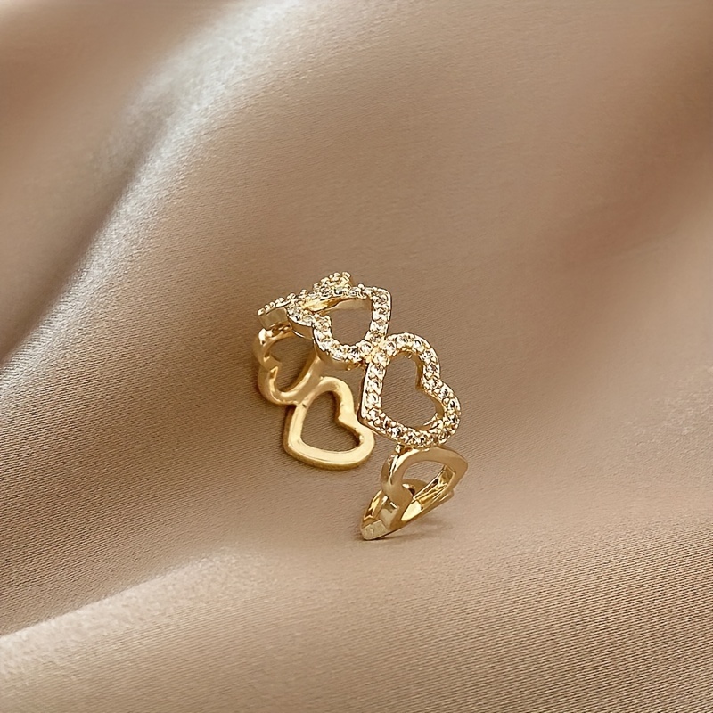 Fashionable And Elegant Light Luxury Hollow-out Heart Ring With Feel