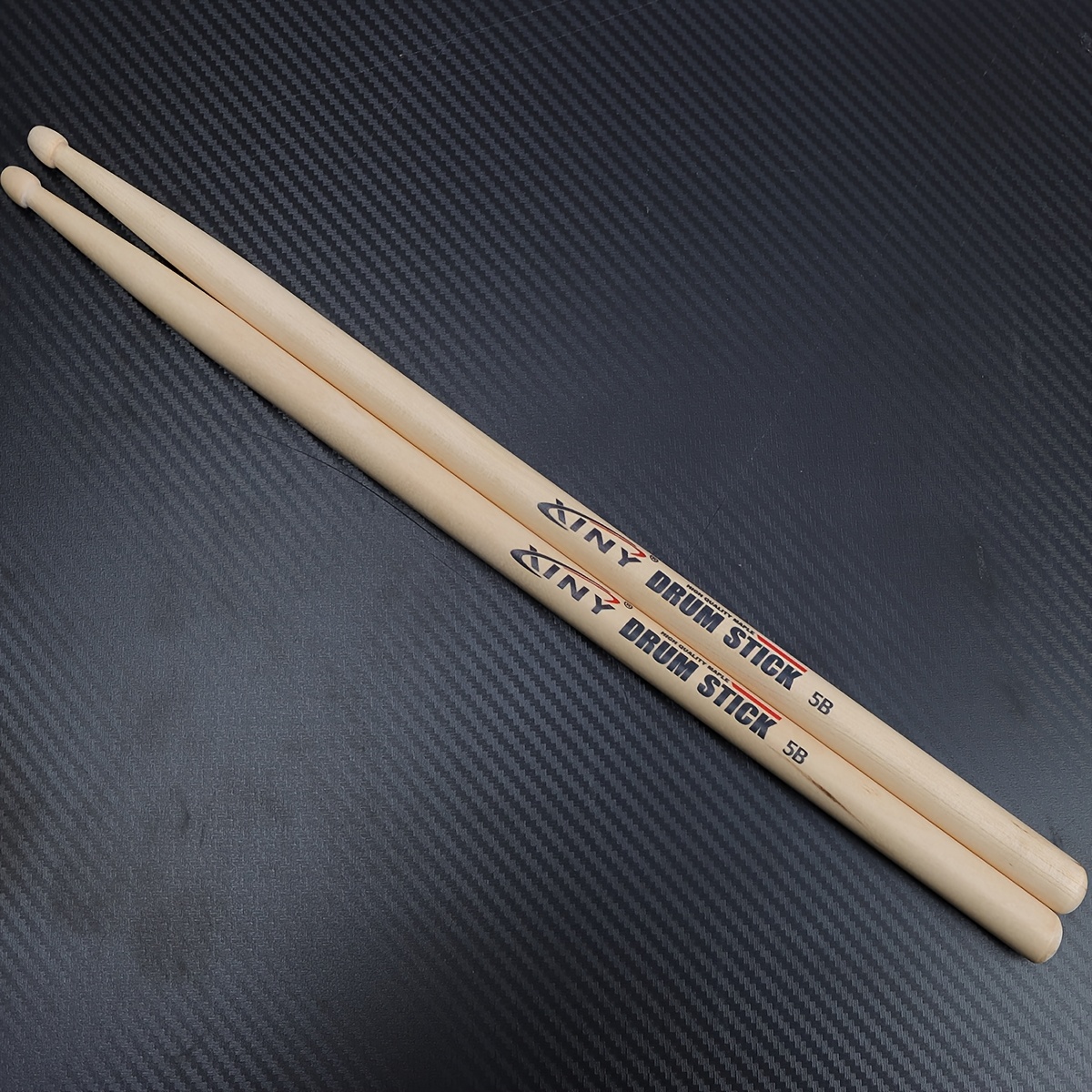 Pair Of High-quality Drumsticks, In Models With A And Weight Distribution. Ideal For Club Performances And Artistic Ensemble Shows