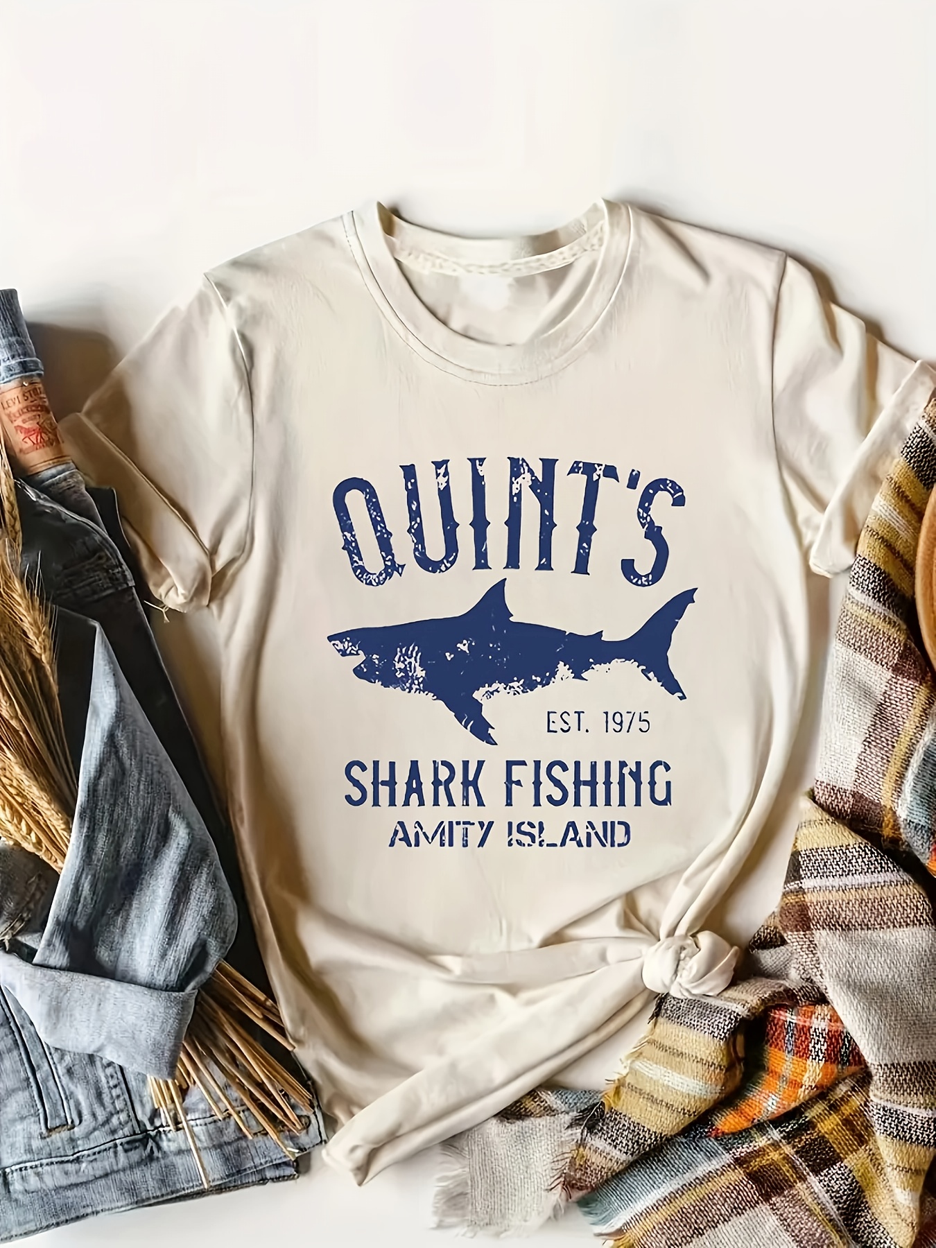 Vintage Shark Shirt 90s Great White Shark Print T-Shirt Star Vintage