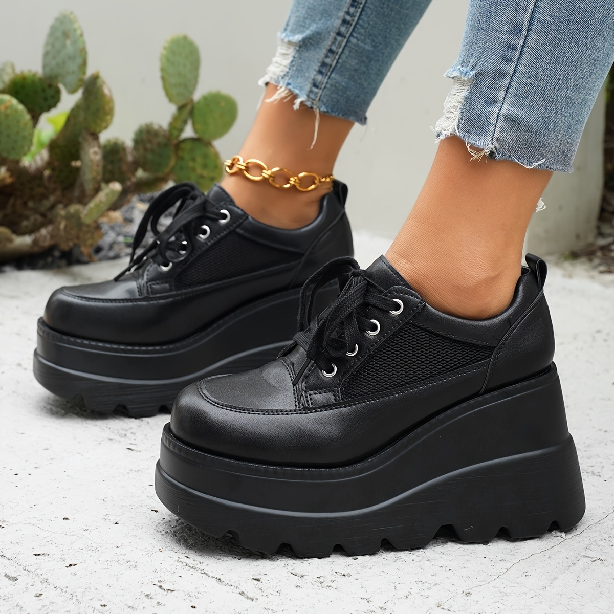 Women's Chunky Platform Ankle Boots Punk Gothic Cosplay Shoes with Thick  PU Sole, Synthetic Cover Upper Fabric Lining Edgy Casual Boots for All-