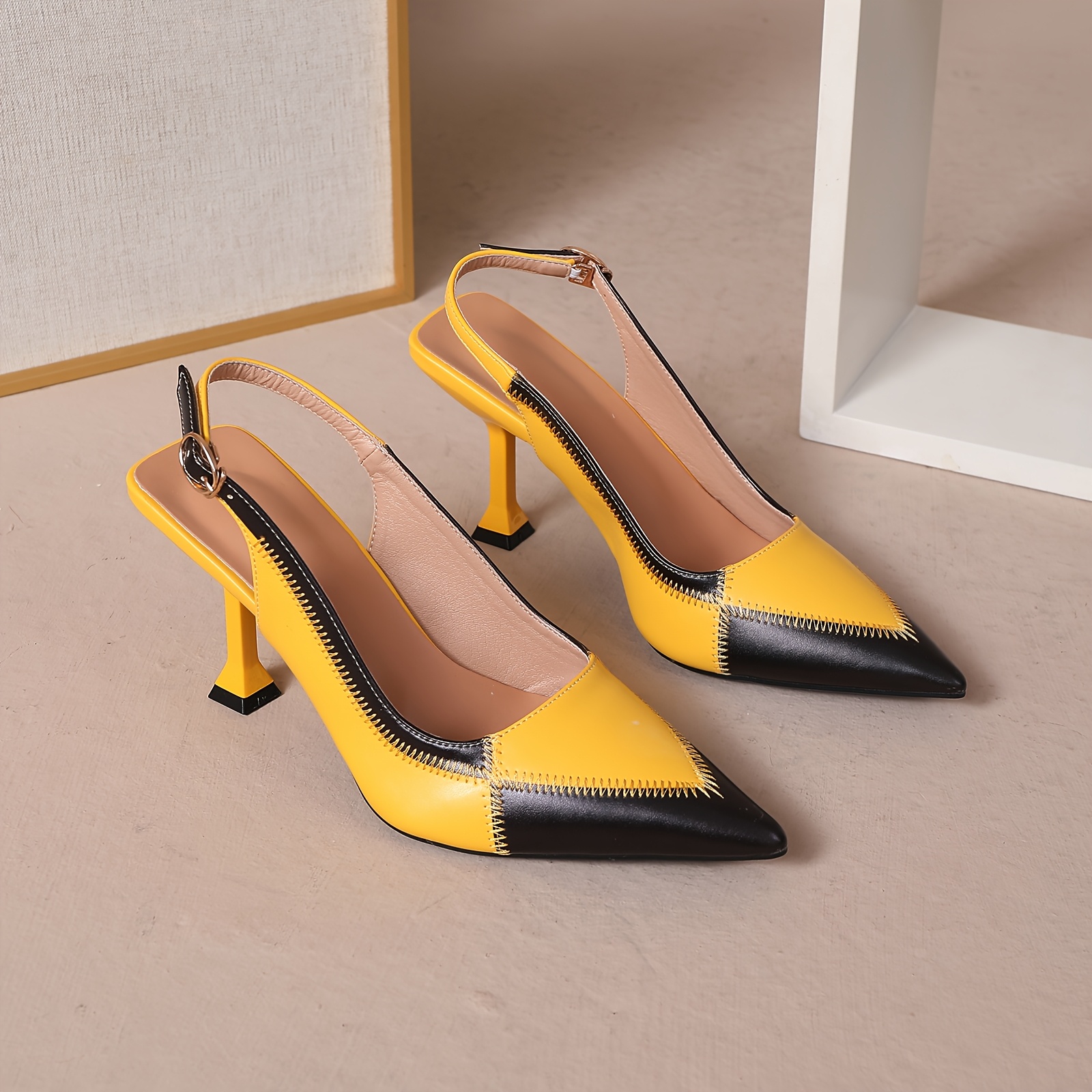 靴 YELLO HEXE SNEAKER HEELS YELLO HEXE SNEAKER HEELS （yellow high heels sold on Temu