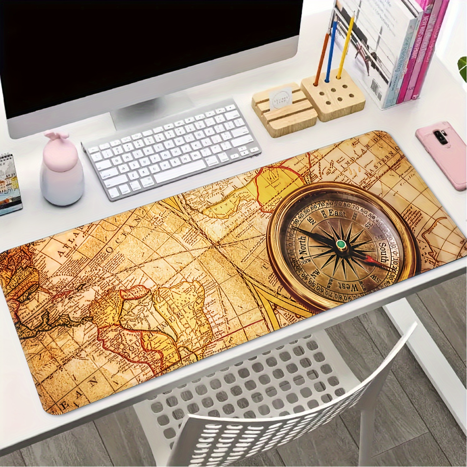 

1pc Map Compass Large Gaming E-sports Computer Extra Large Extended Thickened Mouse Pad, Office Desktop Pad Desk Pad, Non-slip Mouse Pad, Washable Rubber Material Mouse Pad