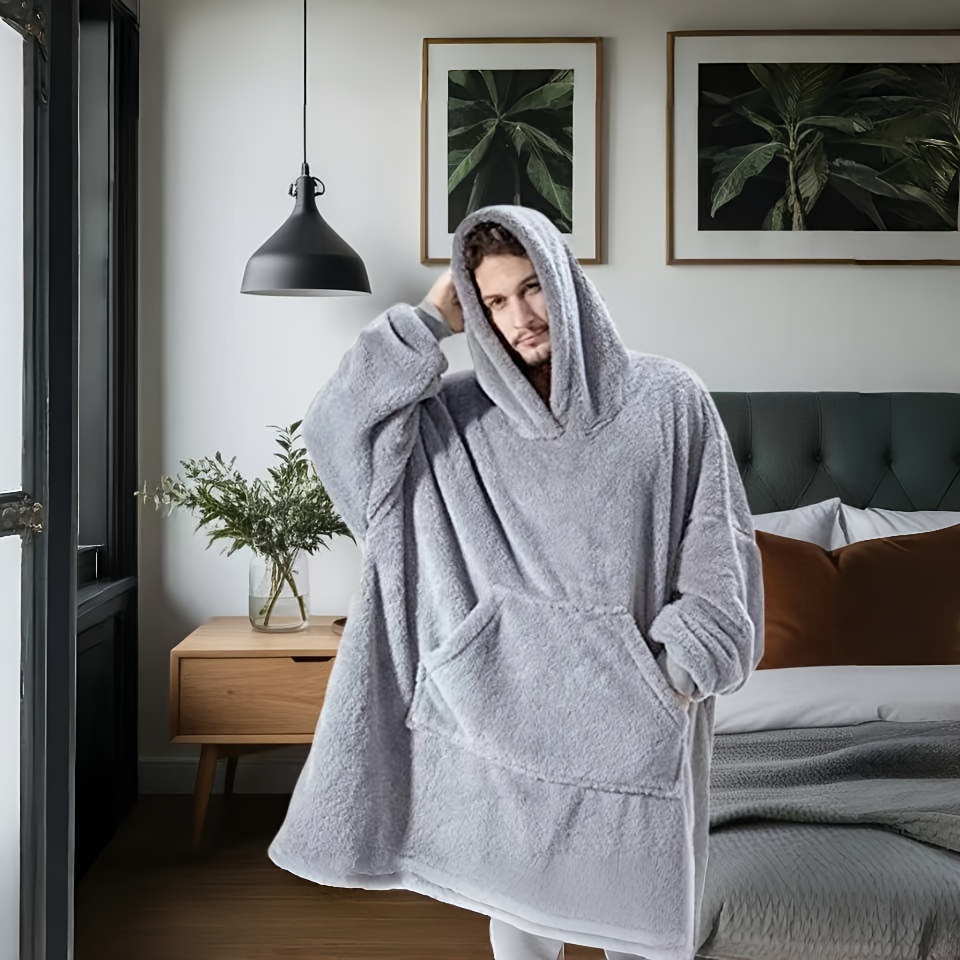 

Blanket – Hooded Oversized Fleece – , , & – Polyester & , Knitted , No , 30 – For