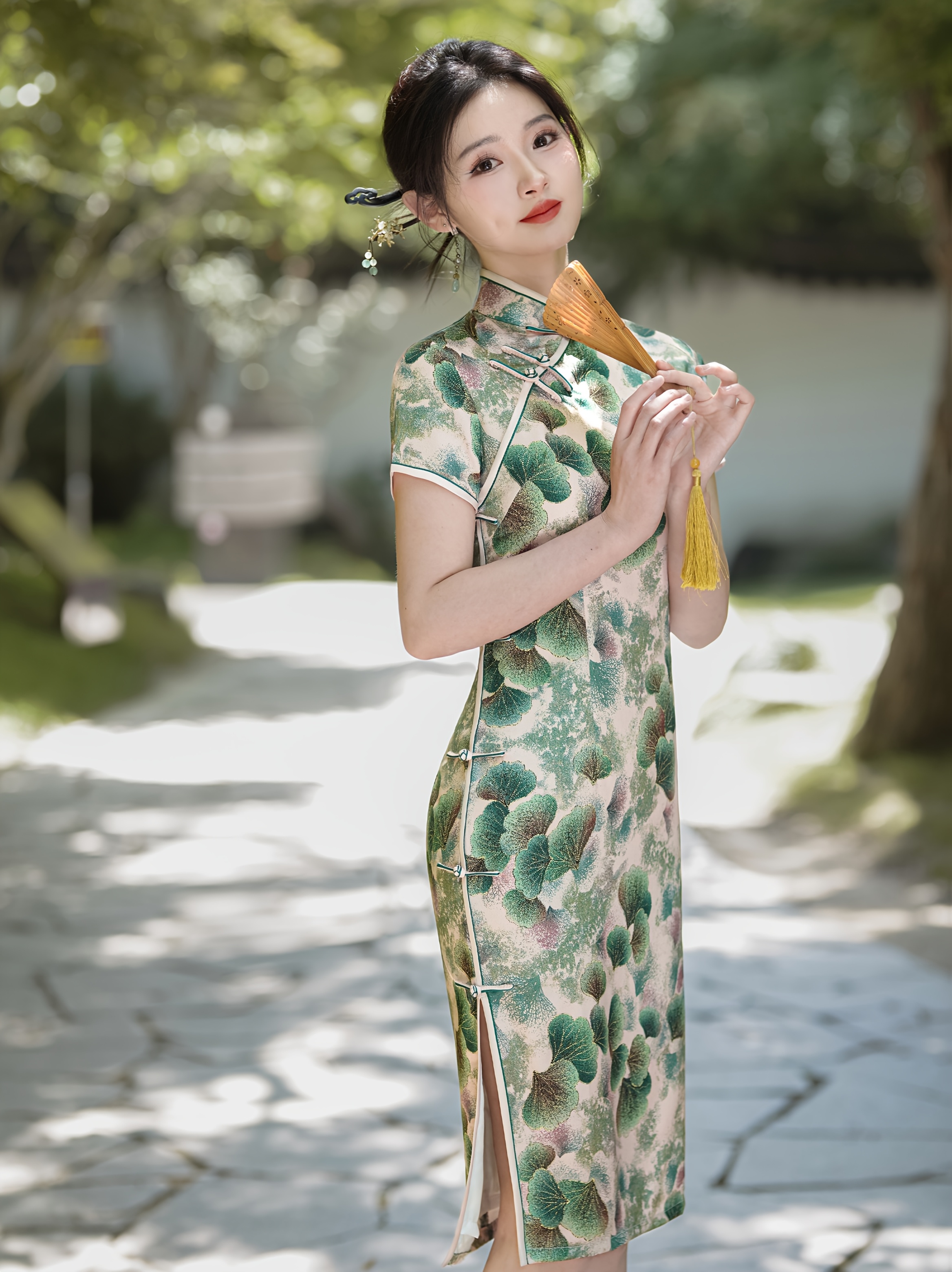 2025 Spring And Summer Chinese Style Cheongsam, Green Ginkgo Leaf  Full-Length Dress * Retro Style * Dress, Elegant Party Dress