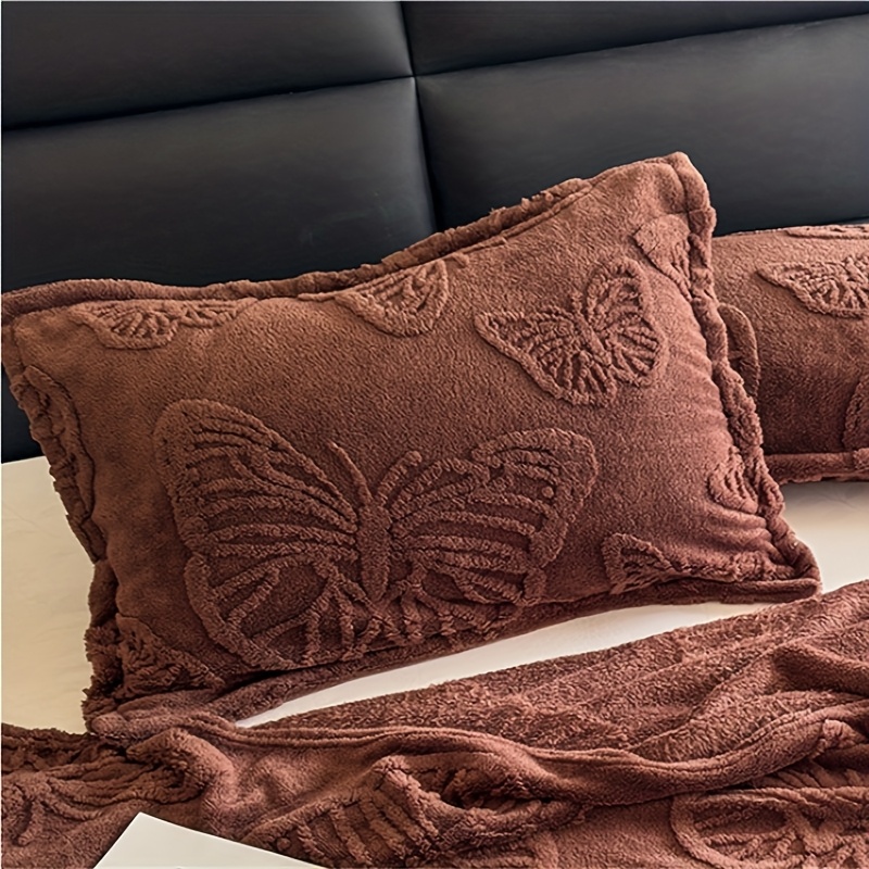 

Set Of 2 Embossed Pillowcases, , Washable, Zippered , Non-printed For Bedding - 48x74cm