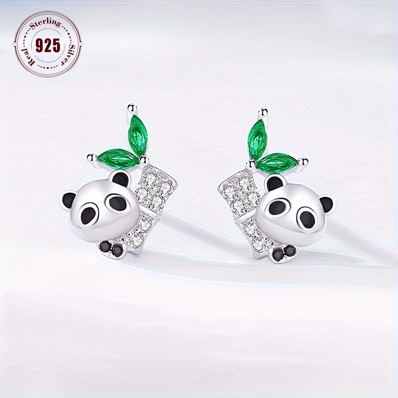 

Boucles d'Oreilles Panda en Bambou en Argent Pur 925 pour Femmes, Mode Haut de Gamme, Tendance et , Env. 1.08g