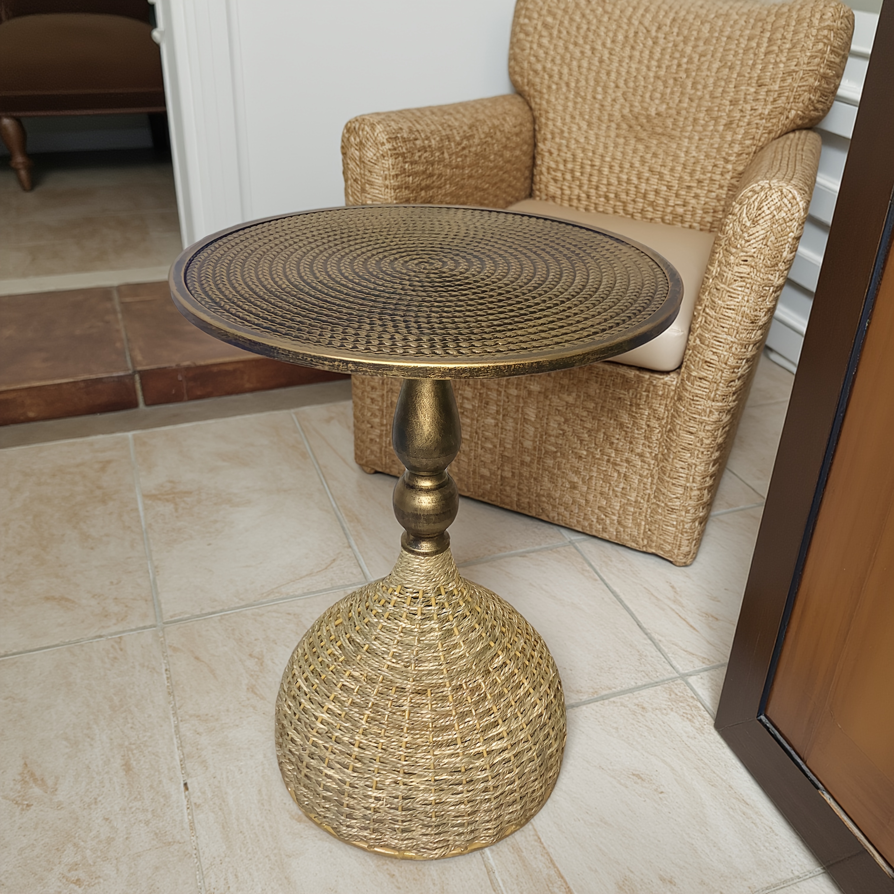 Handcrafted Wicker Iron Artistic Water Grass Rope Braided Tea Table Side Table Flower Rack Living Room Sofa Side Table Study Room Balcony Inn Outdoor Coffee House Bar, Garden Patio Bedroom Decoration