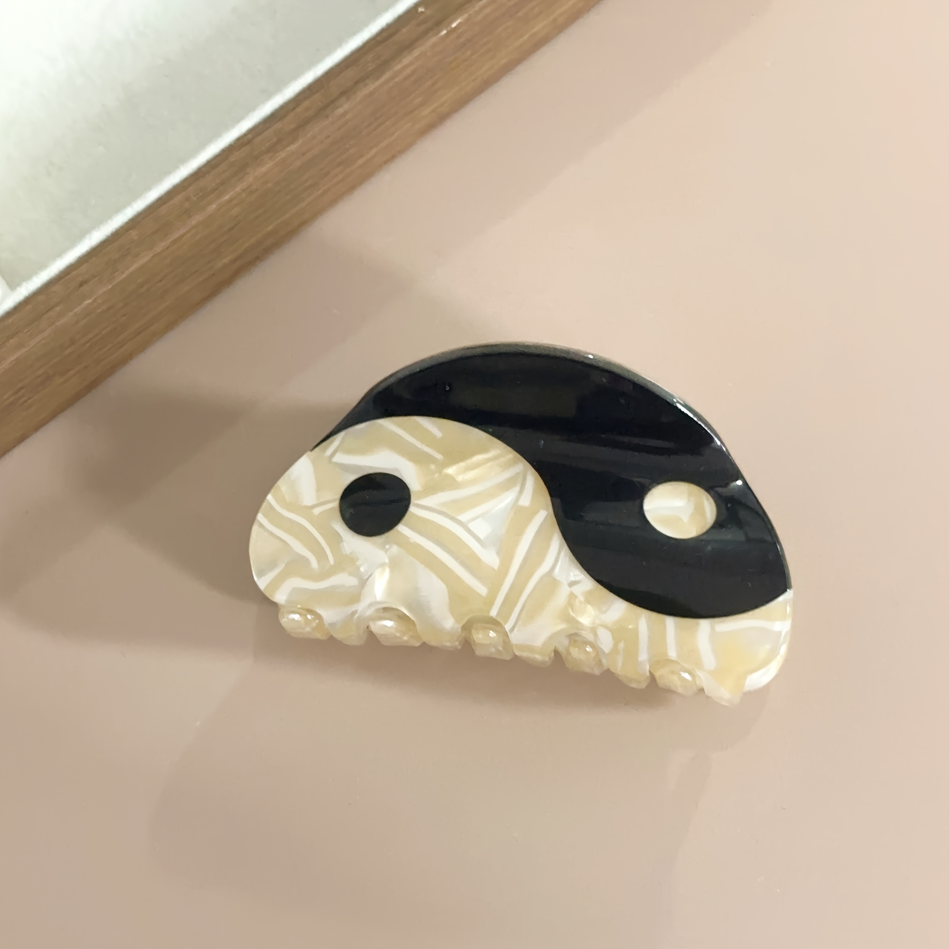 E-shop 1 Stück Eleganter Süßer Yin Yang Taiji Element Halbrunder Haarklammer, Resin, Federklemme, für Frauen, mit Farbabstimmung, mittelgroß, für den ,