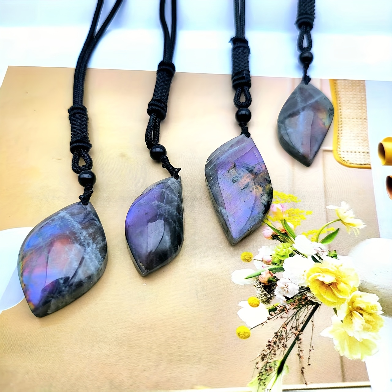 10Pcs Natural Labradorite Heart Shaped Pendant Quartz Crystal Healing Necklace