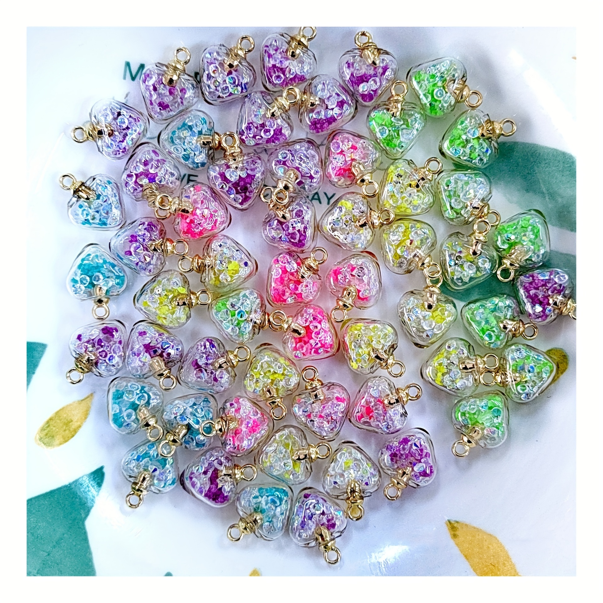 

100pcs Creative Glass Heart Colorful Glow-in-the-dark Pendants Diy Bracelet Necklace Earrings Jewelry Accessories