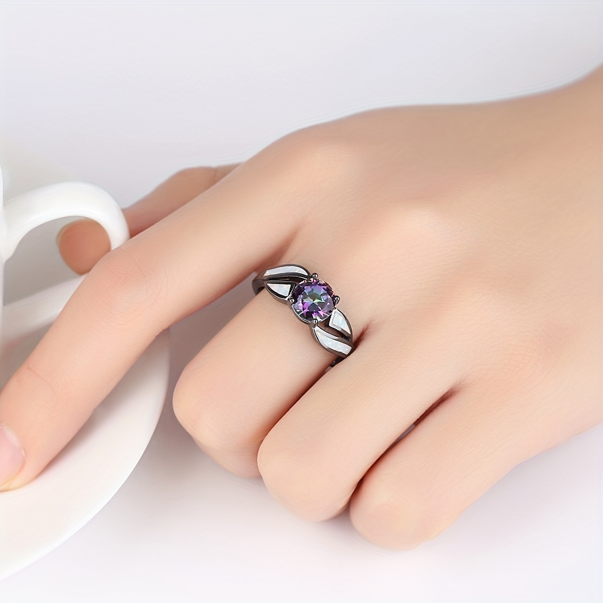 

1 Fire Egg White Artificial Australian Treasure Black Ring Colorful Zircon Ring For Women To Wear