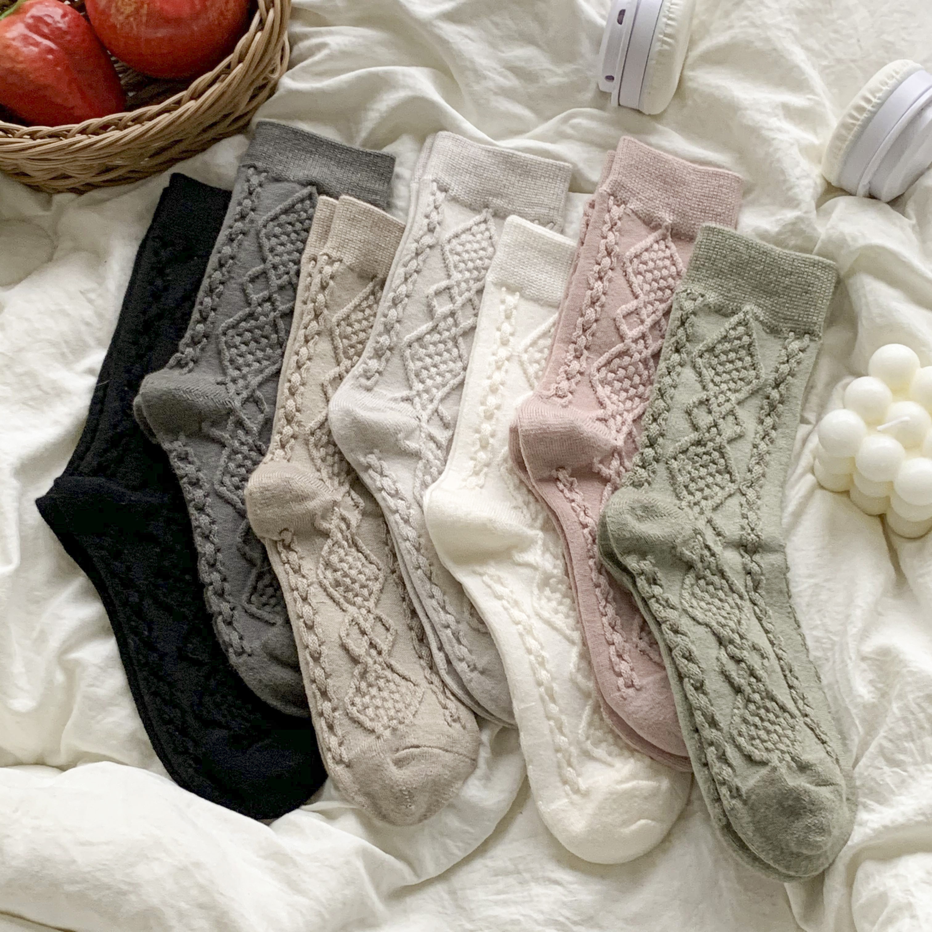 

7 paires de chaussettes solides en argyle gaufré, chaussettes mi-hautes confortables de style vintage pour l'automne et l'hiver, bas et bonneterie pour femmes pour l'automne