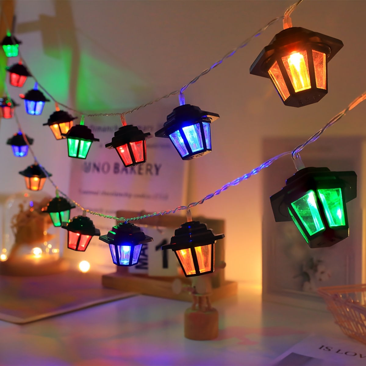 TEMU 1pc Led Vintage Lantern String Lights, Indoor Vintage Lantern Villa Decorative Ambient Light, Beautiful Landscape Wall Arrangement Light, Window