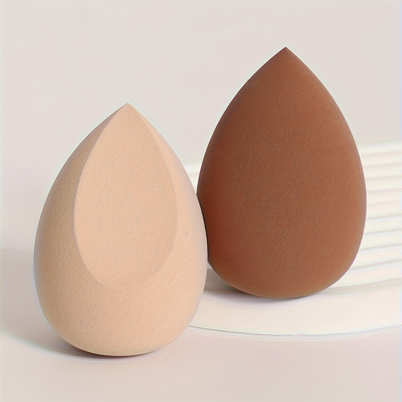 2pcs Multicolor Latex-Free Makeup Sponges for Wet and Dry Use