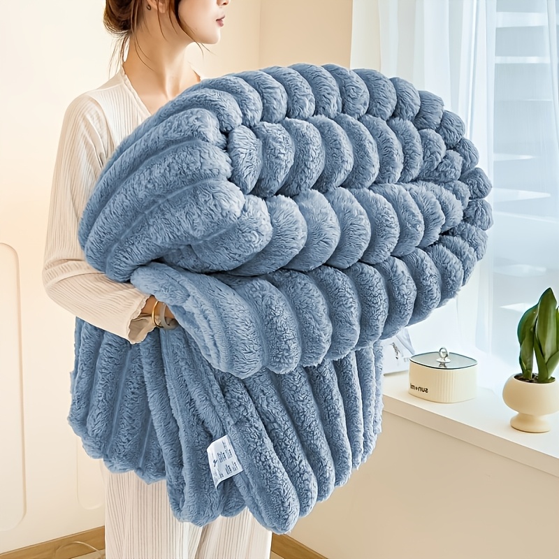 Striped Luxury Bed Blanket, Soft and Comfortable