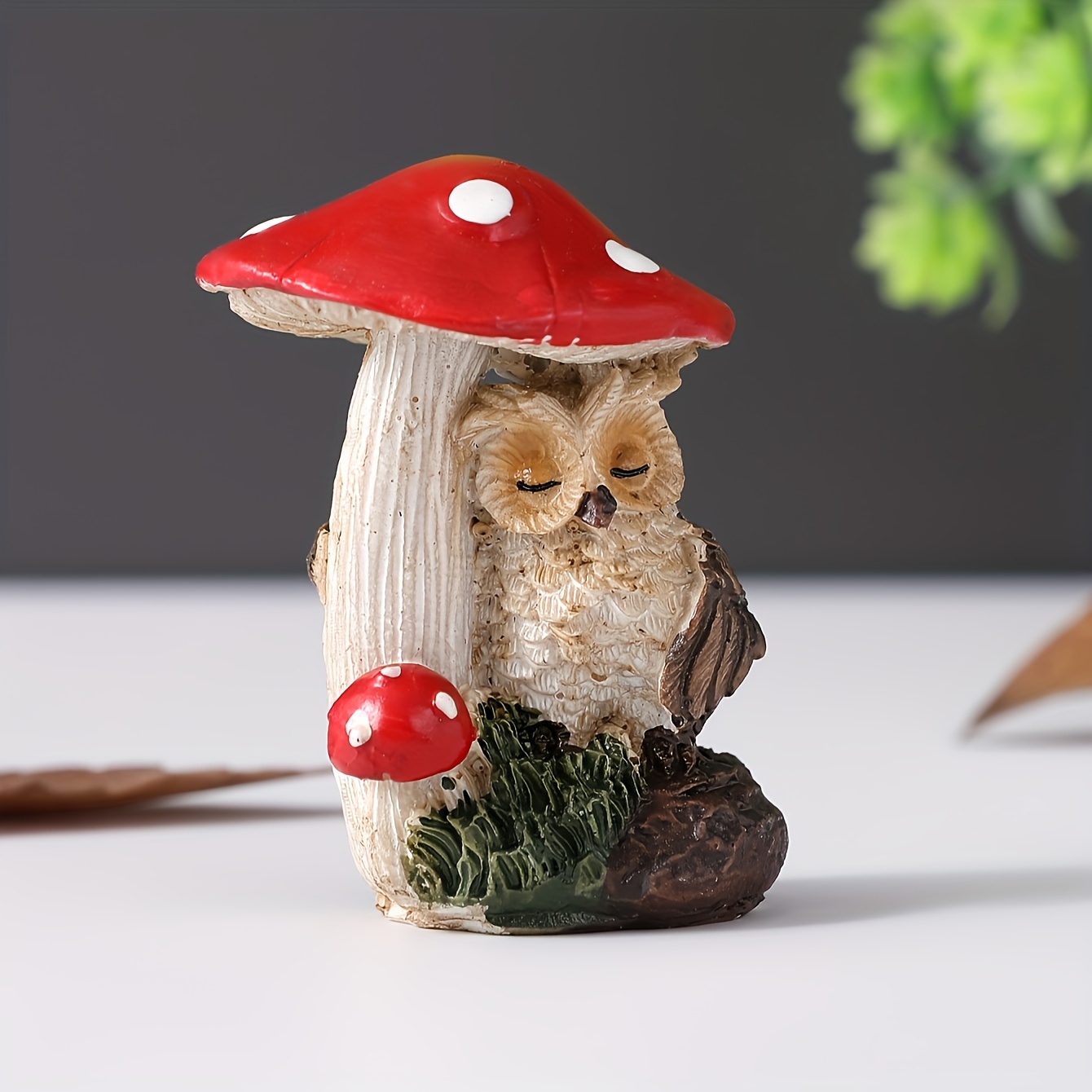 

1pc Rustic Owl Mushroom Figurine, Resin Crafted Cute Decorative Ornament, Artistic Decor For Home, Living Room, Bar, Cafe, Tabletop Display Decor