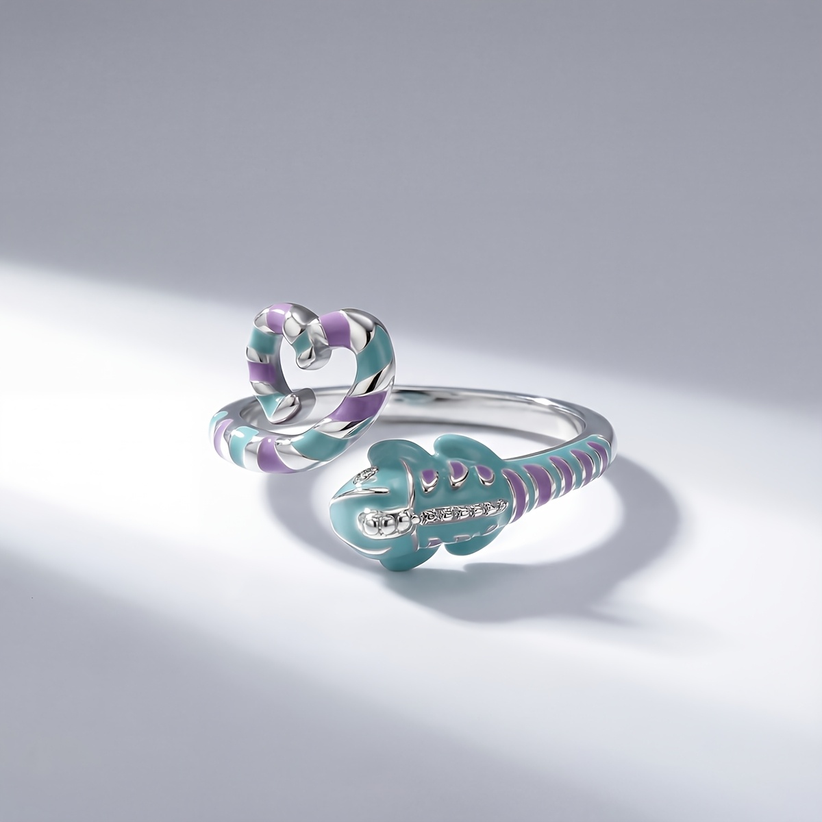 Women's Chameleon Love Open Ring, Versatile Design