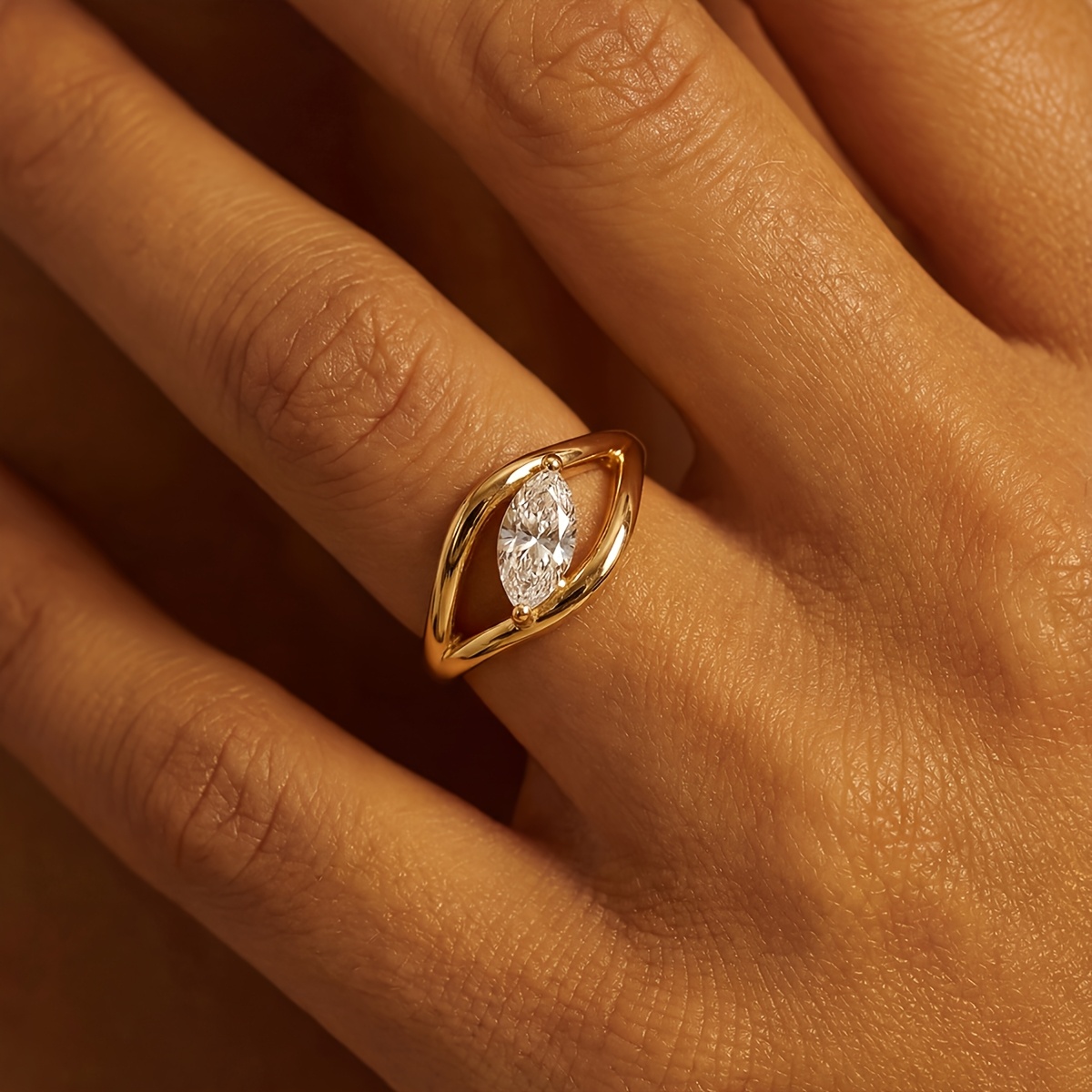 Women's Curved Marquise-Cut Wedding Ring, Elegant Accessory