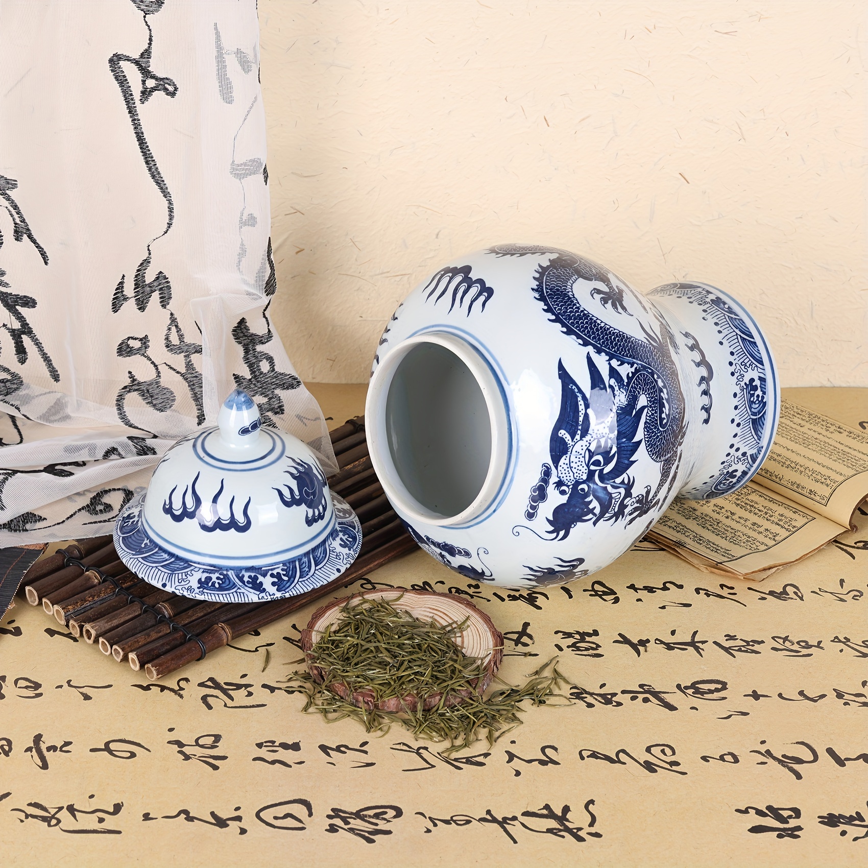 tsさん専用 中国　青花磁器　扁壺 景徳鎮 青花山水花瓶 中国 陶磁器 工芸 - アートの友社 : ホーリ通信