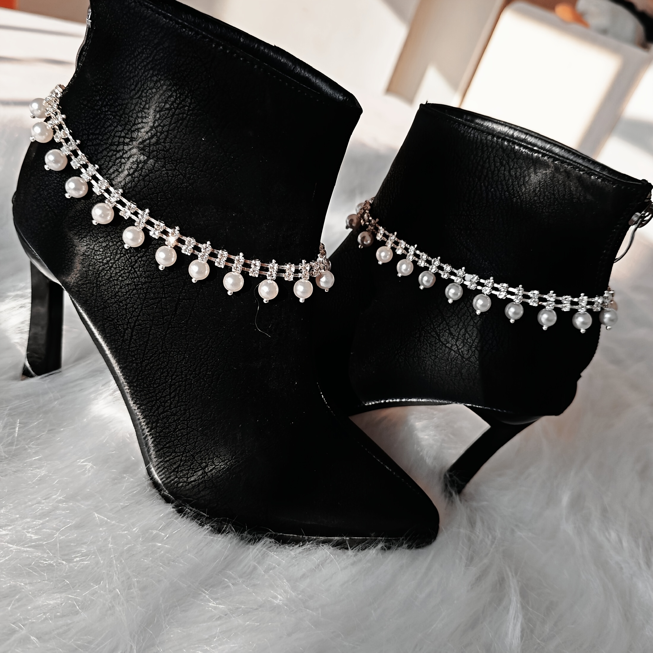 

1pc/2pcs Detachable + Artificial Pearl Shoe Chain, High-end Boot Chain, Shoe Accessories. Suitable For Long Boots, Short Boots