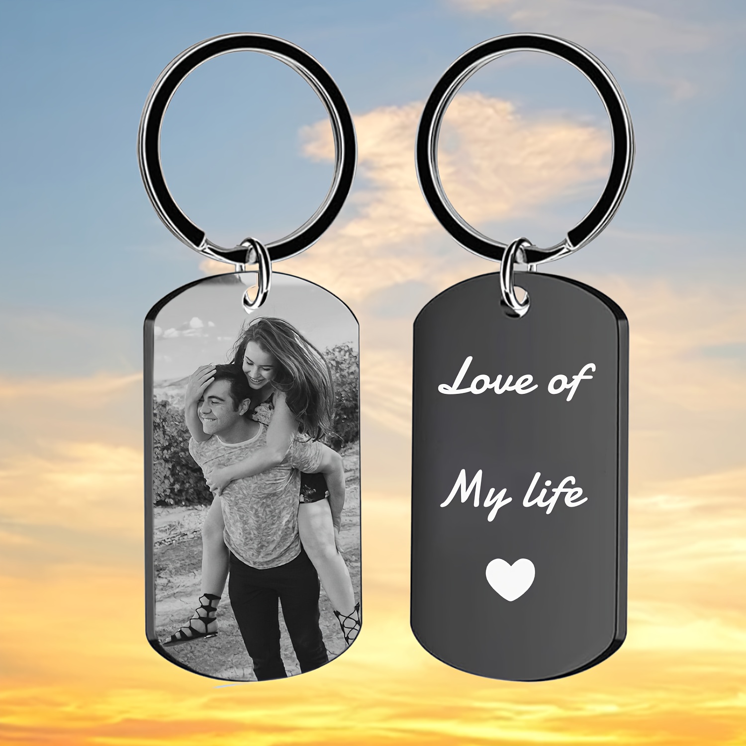 

1pc Personalized Dog Tag Keychain, Custom Photo Engraved Zinc Alloy Metal Keyring With "" , Ideal Gift For Family, Friends, Lovers -