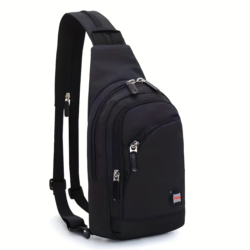 E-shop Ein vielseitiger, kleiner Rucksack für Outdoor-Aktivitäten, Wandern, Reisen und Ausflüge, mit einer multifunktionalen Brusttasche und einer