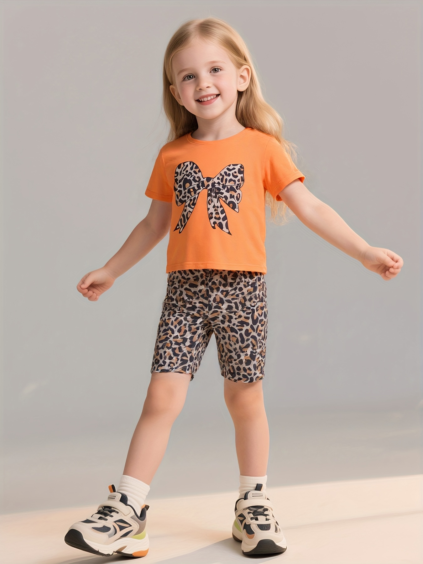 Girl's 2pcs Set: Leopard Print Bow Pattern Round Neck Short Sleeve T-Shirt  Full Fitted Leggings, Summer Kids Girls Clothes Casual Outdoor Wear 