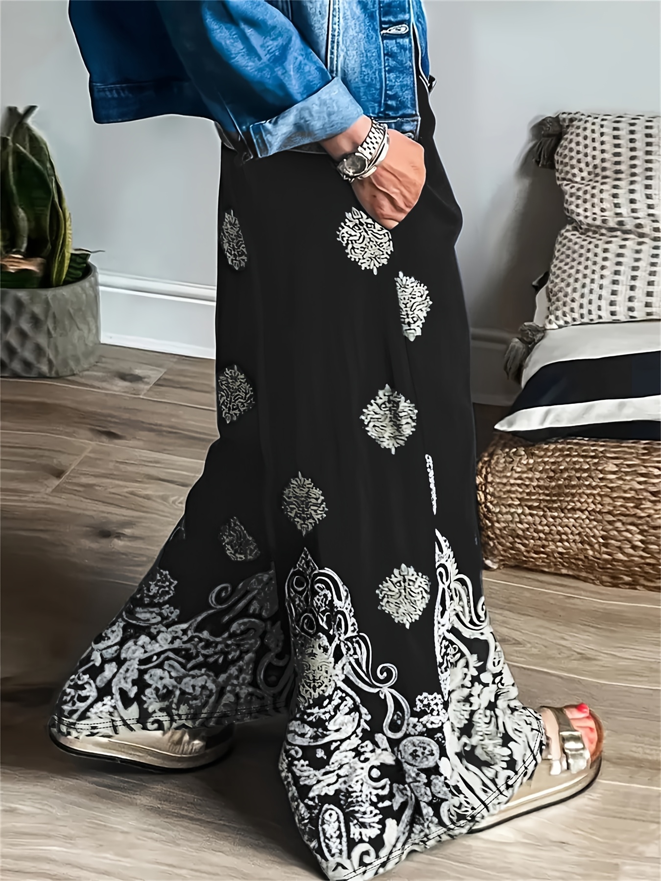 Womens Jeans Black And White Flower Pants Forever 21 Jeans Pants