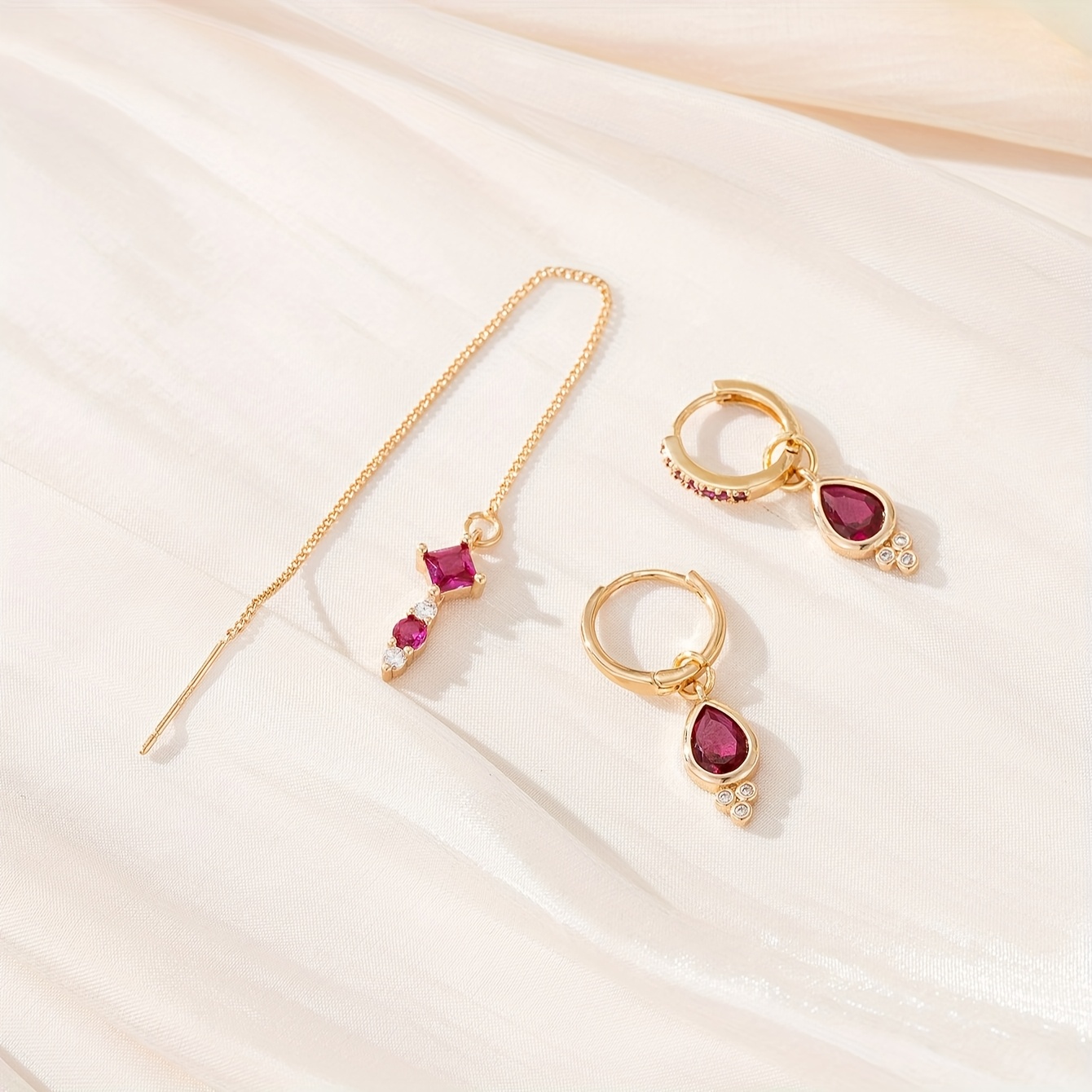 E-shop 3 Stück Damen Ohrringe im leichten Luxus-Stil, Vintage Hofrose Rot mit synthetischem Zirkonia-Einlage, modische einzigartige Tropfenohrringe mit
