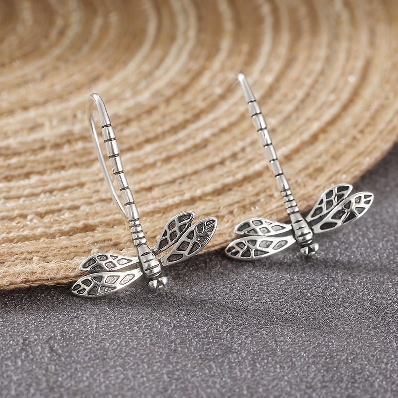 Women's Fashionable Retro Dragonfly Pendant Earrings, Wedding Gift