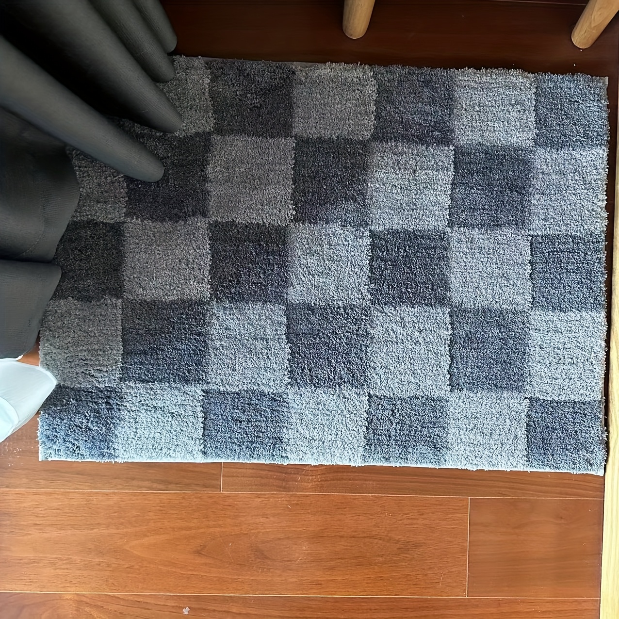   checkered non slip bath mat soft microfiber absorbent machine washable luxurious trimmed door mat for bathroom shower area and home decor     sizes bathroom mat checkered pattern machine washable mat bathroom mat Product details 4