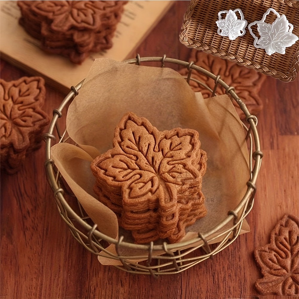 

Autumn Pastry Pressed Mold Maple Leaf Shape Cookie Cutter Botany Biscuit Stamp 3d Baking Tool Accessories Diy Cake Kitchenware, Best For Christmas, Thanksgiving