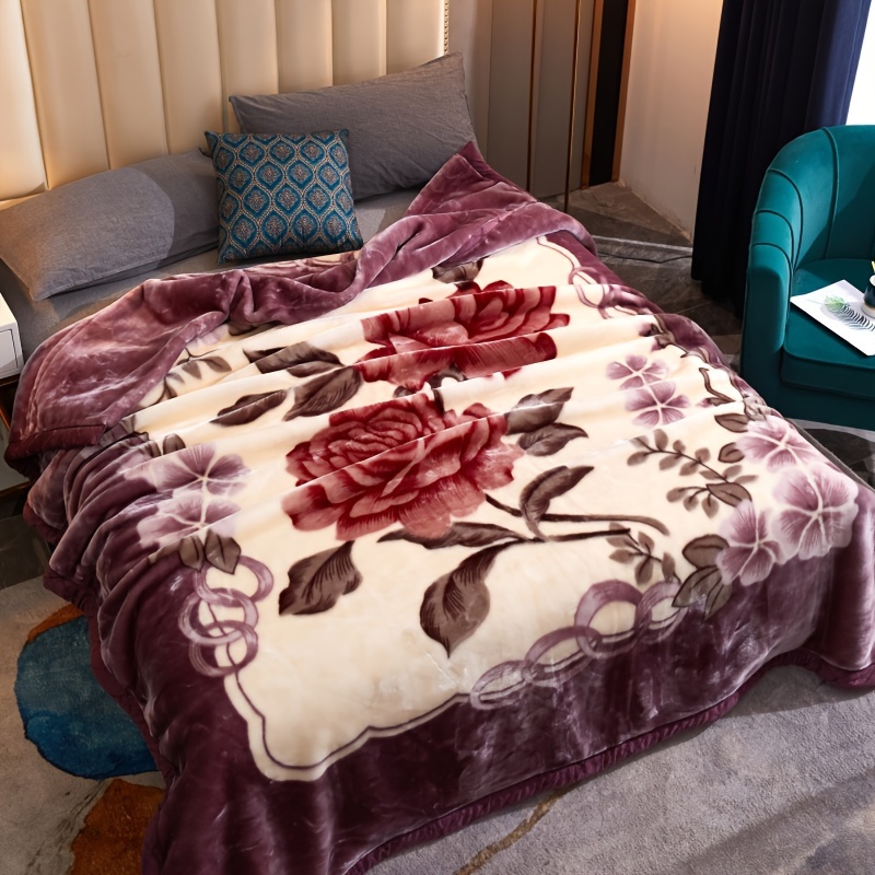 

Traditional-style Quilted Floral Double-layer Raschel Blanket - , Soft & Breathable Polyester, Machine Washable, Bedding