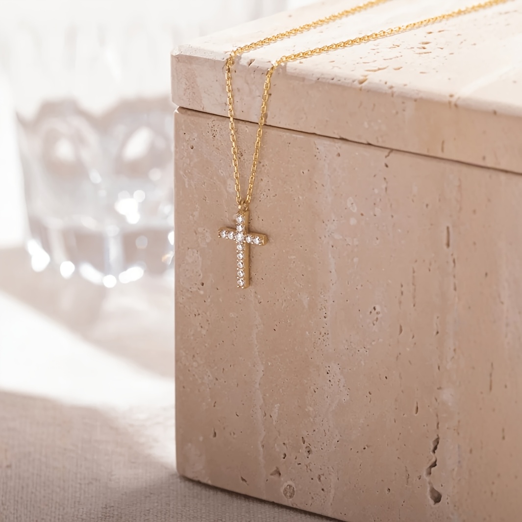 Women's 18K Plated Stainless Steel Cross Pendant Necklace