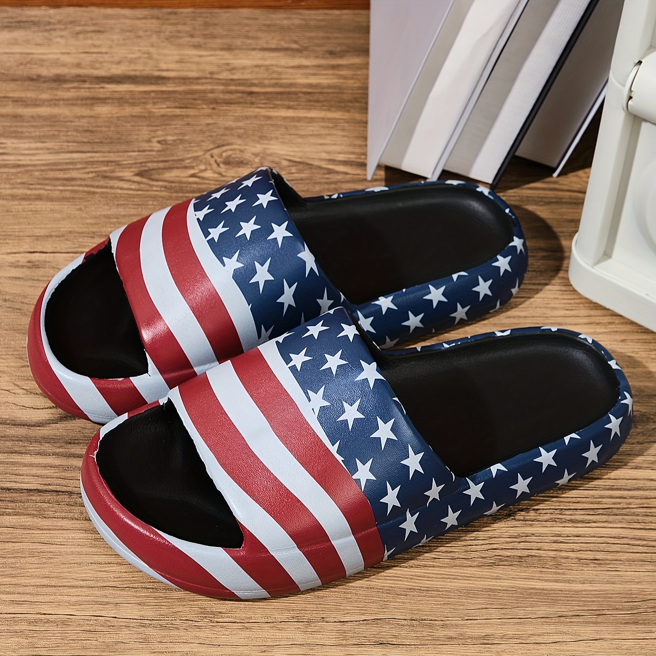 

Men's American Flag Pattern Design Eva Slides, Non Slip Quick-drying Open Toe Slippers For Indoor Outdoor Walking And Bathroom Shower, Men's Summer Beach Slides