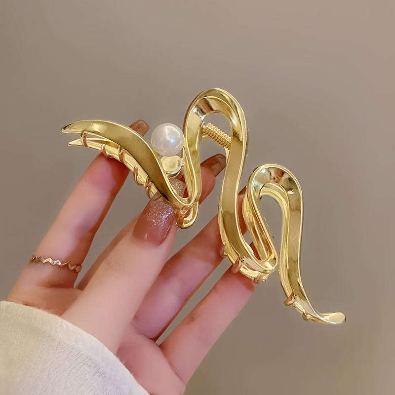 TEMU Cool Silvery Wavy Pearl Twist Hair Claw Clip, Metallic Curved Shark Hair Clip, Minimalist Elegant Updo Hair Additions For Women Daily Dating