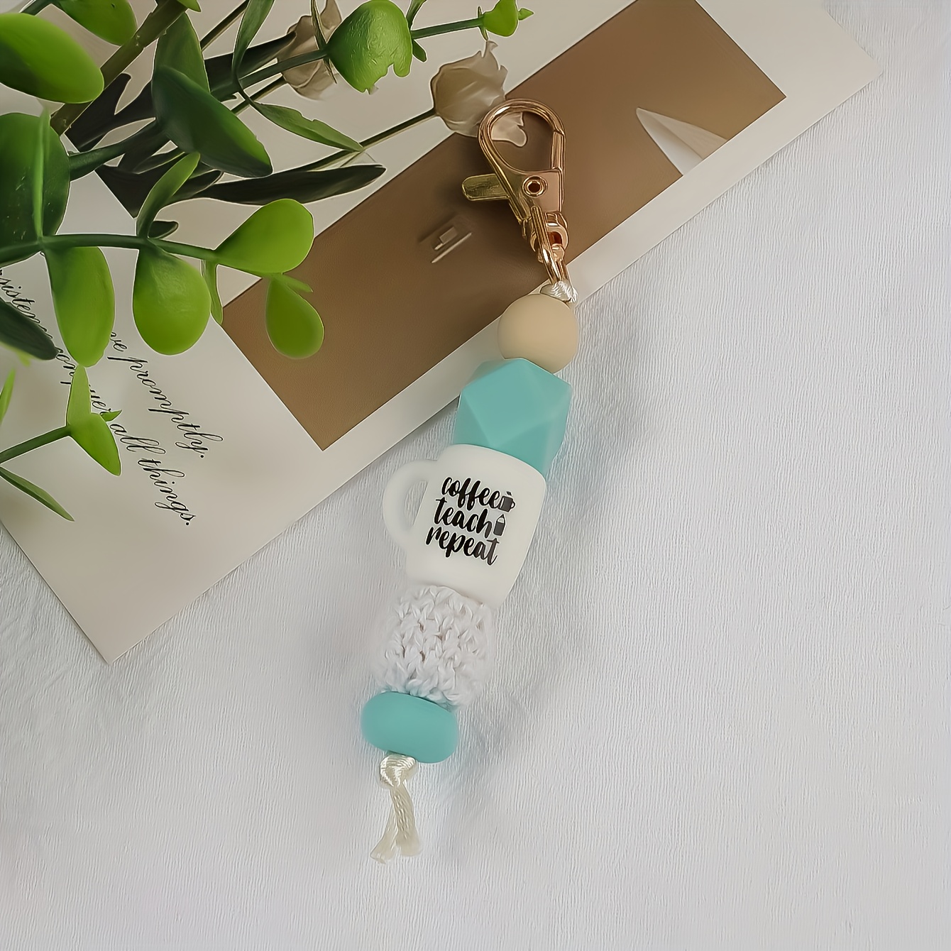 TEMU An Elegant And Beautiful White Pompom Coffee Cup, Solid Color Beaded Lanyard Keychain, Keys, Id, Bus Card Holder Lanyard, Gift For , Teacher's