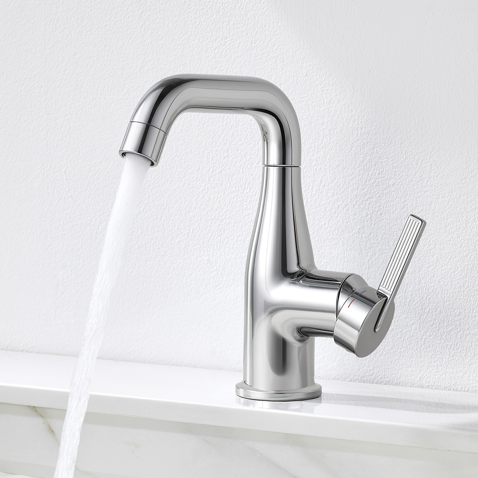 Image of Chrome Vase-style Washbasin Faucet, Bathroom Tap, Modern Alloy Sink Mixer, Single-lever Bathroom Faucet, Single-hole Installation Includes G3/8 Hoses