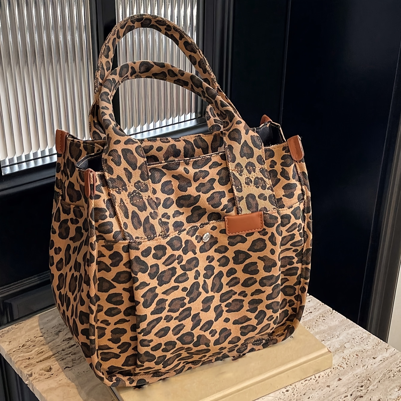 

1pc Chic Women's Leopard Print Tote Bag - Large Capacity, Polyester Shoulder Handbag With Zip Closure, Ideal For Shopping, Dates, Parties, And Work - Elegant Casual Brown With