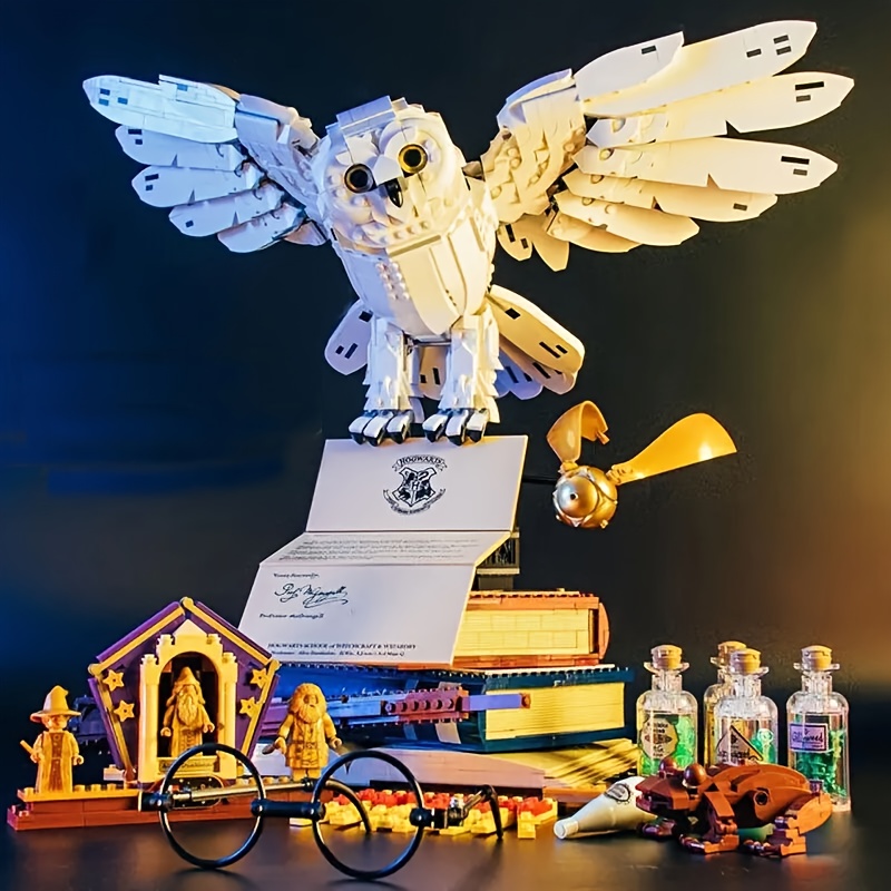 WB     Owl Building Blocks - Large Complex Model with   Eyes, Challenging Assembly for Adults & Teens,   Decor, Collector S Display - Birthday/Christmas Gift for   Fans - WB   Construction Set, Fan Merchandise, Detailed Figurine, Intricate Design, Character Replica, Fantasy Lovers, Best for Christmas