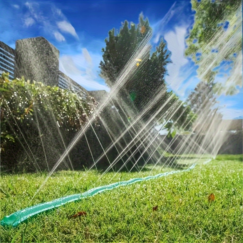 

A Set Of Sprinklers And Seepage Hoses. The Ground Seepage Hose Saves 70% Water And The Drip Hose Is Very Suitable For Garden Flower Beds