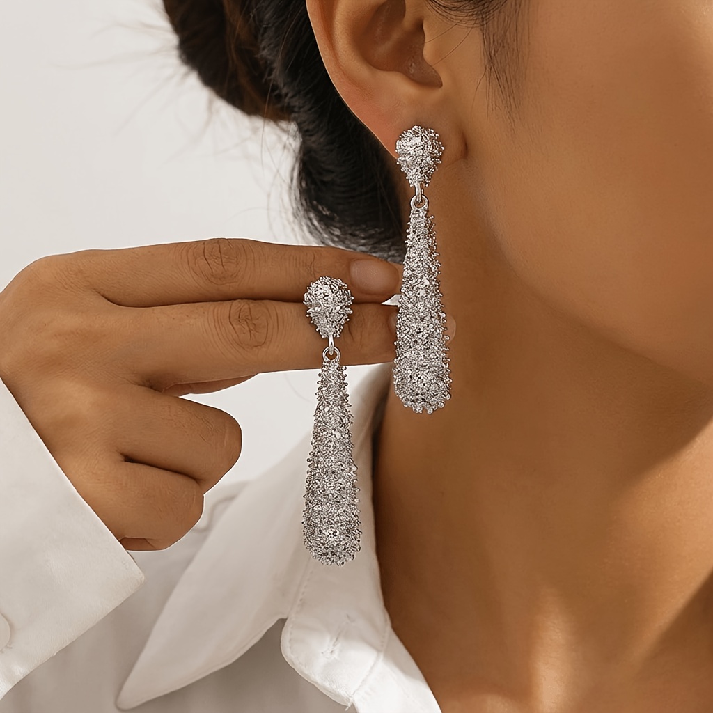 Stylish Geometric Water Drop-Shaped Embossed Earrings, Gift Idea