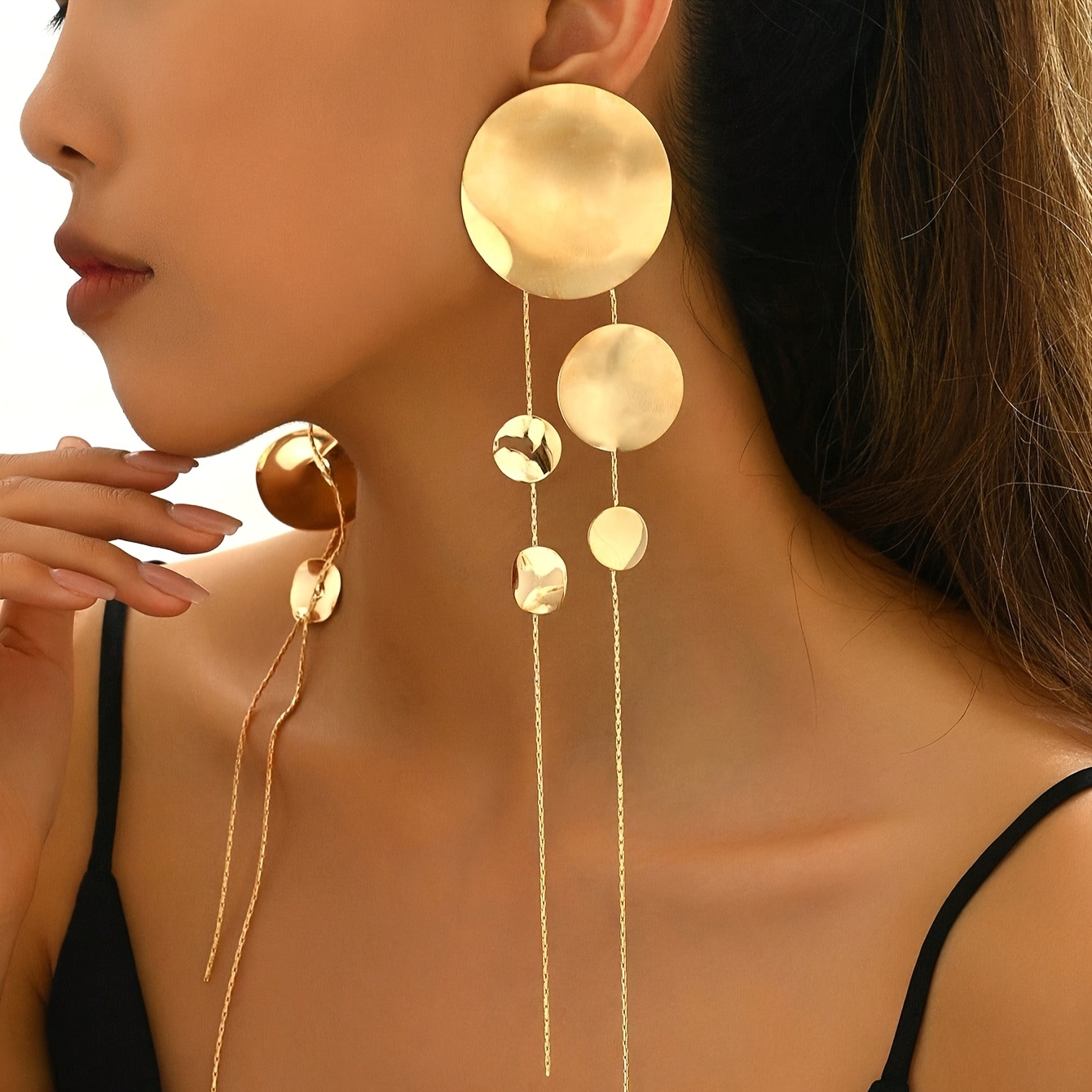 

1 Paire de Boucles d'Oreilles Pendantes Design Rond Doré Assorties aux Tenues Quotidiennes Accessoires de Fête Décoration Parfaite pour Branchés