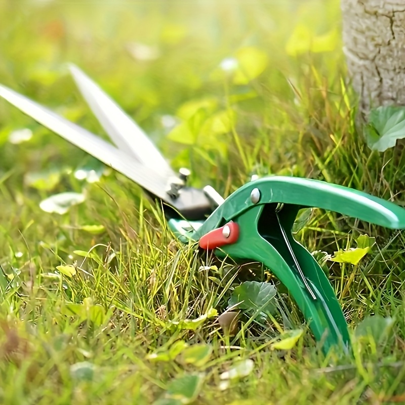 Ergonomically Designed Carbon Steel Lawn Shears, High-Precision Gardening Shears, Modern Design, Durable, No Power Required, Suitable for Home Gardening And Lawn Trimming
