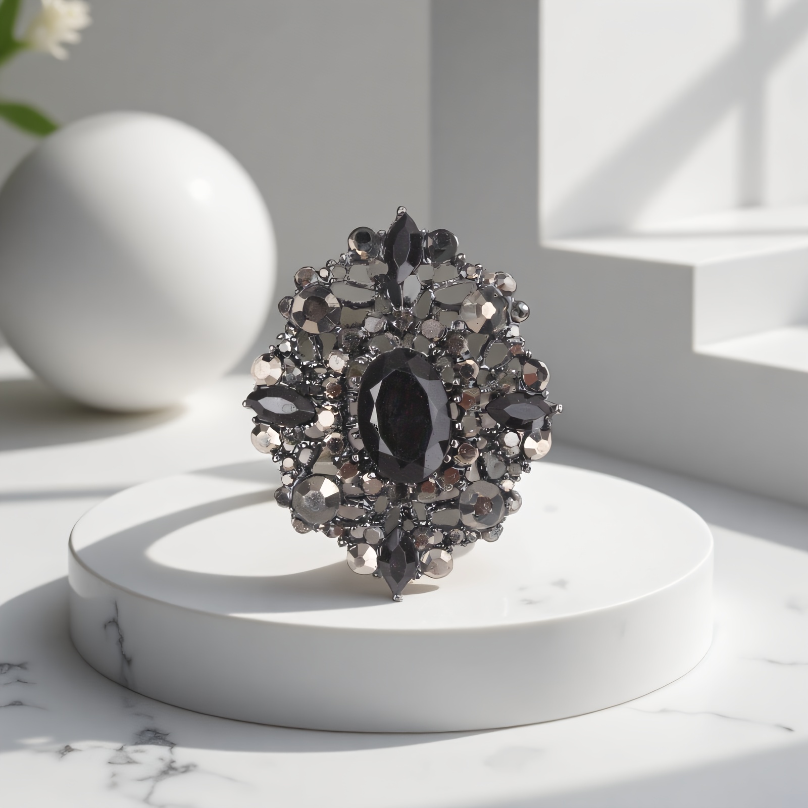 TEMU 1pc Elegant Gothic Brooch - Large Black Tear-shaped Center Stone With Surrounding , For Women - Perfect For Evening Gowns, Halloween Parties, -