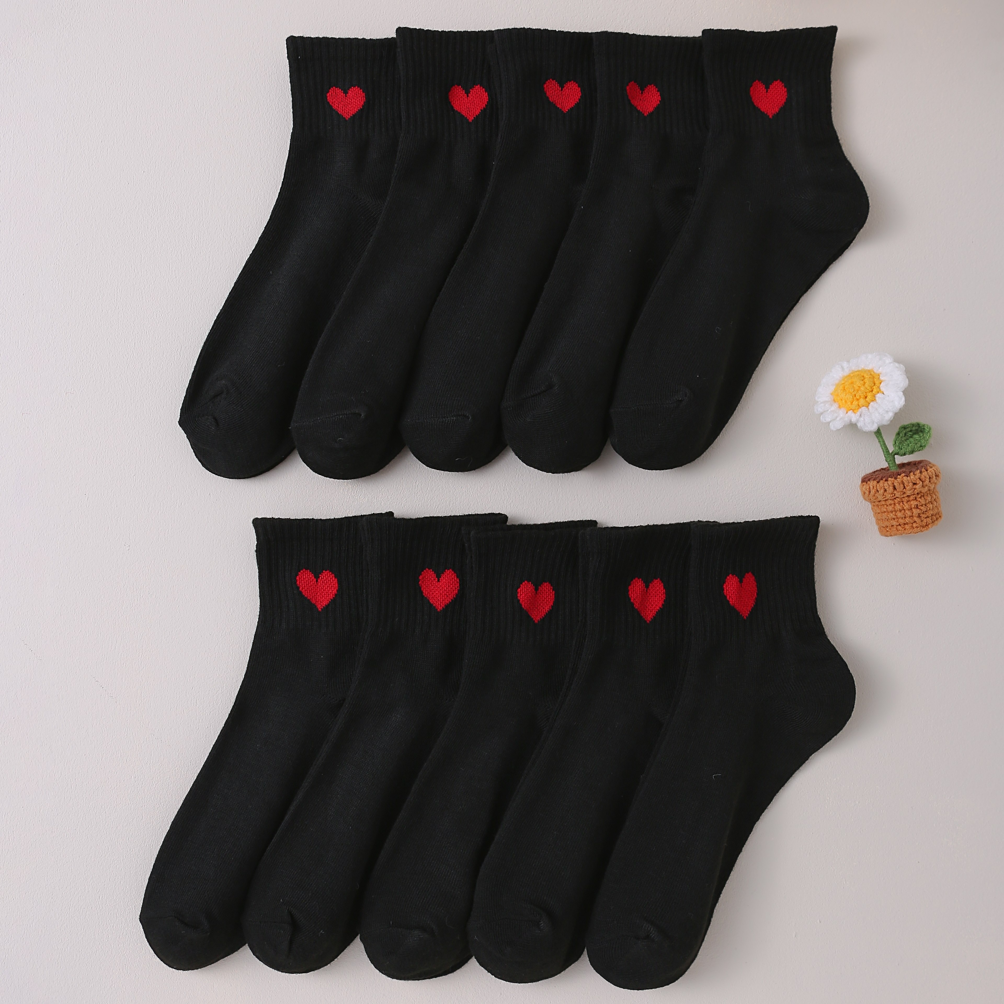 

10 Pairs Valentine's Day Heart Print Socks, Simple & Comfy Crew Socks, Women's Stockings & Hosiery