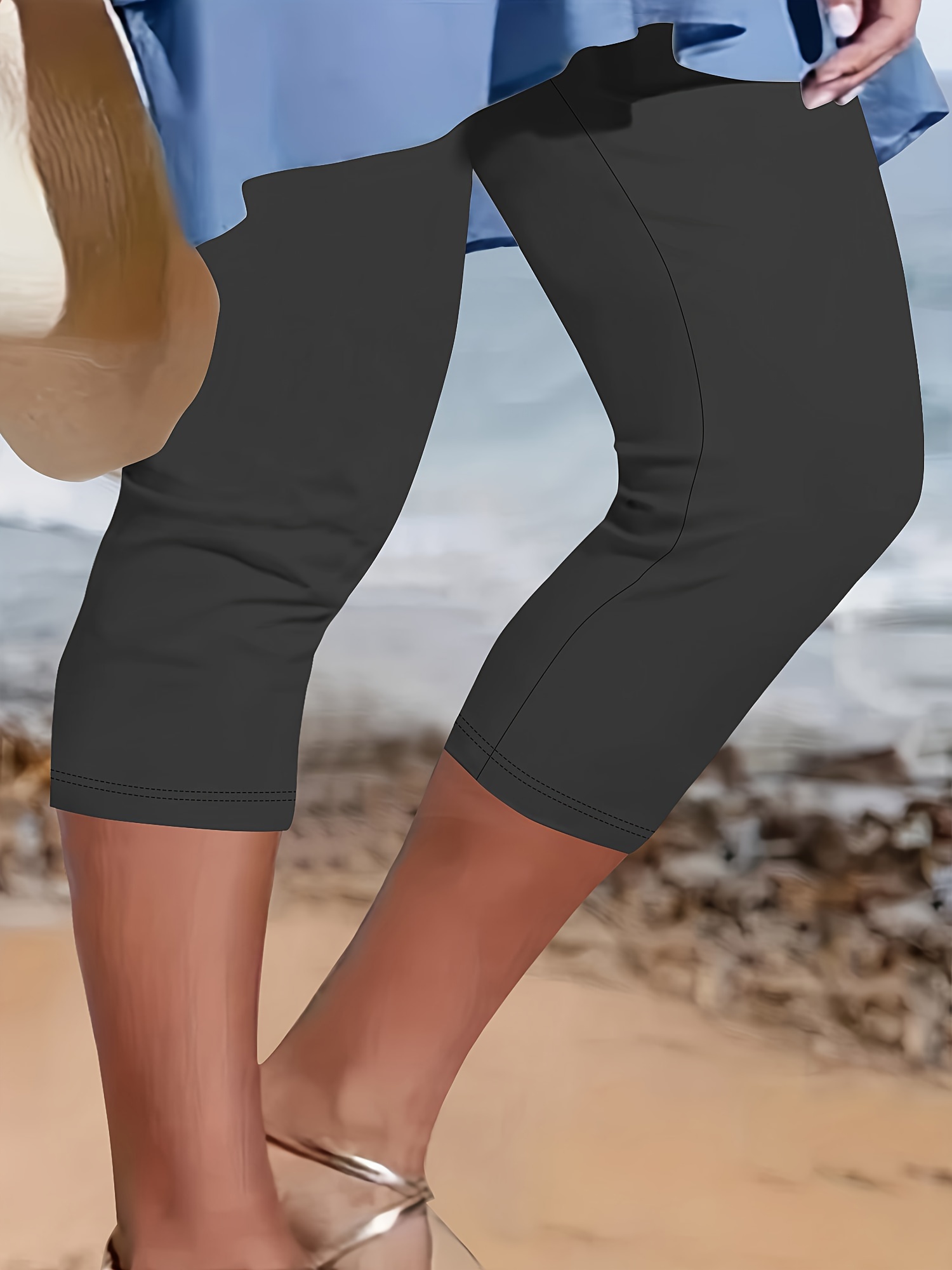 Women's Plus Size High-Waisted Capri Leggings - Stretchy, Comfortable, Non-See-Through, Solid Black, Perfect for Spring/Summer/Fall, Machine Washable, High Waisted Leggings, Casual Wear, Versatile Fashion, Stretchy Fabric